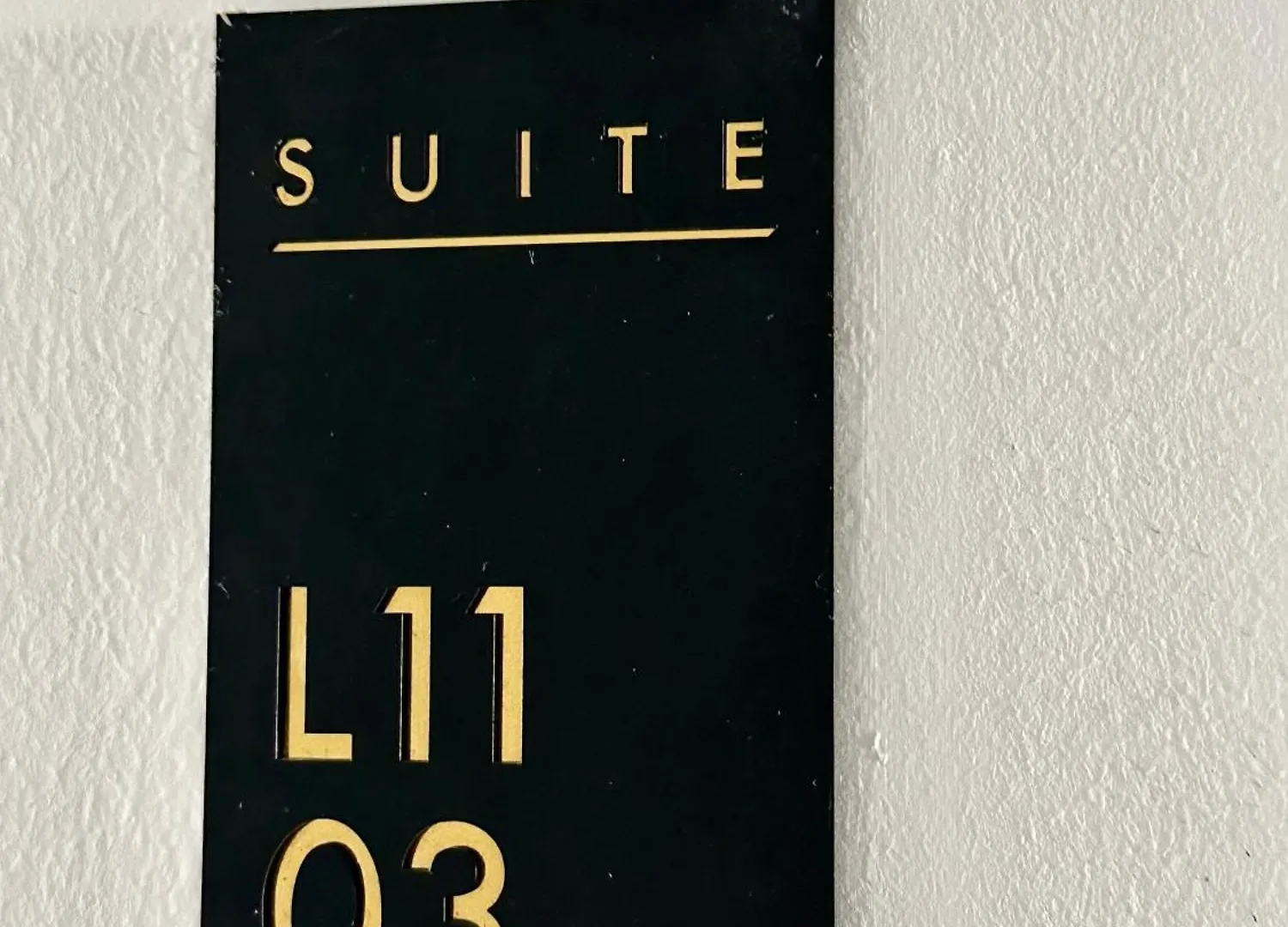 Beacon Executive Suite - City View - By Iz George Town Apartman