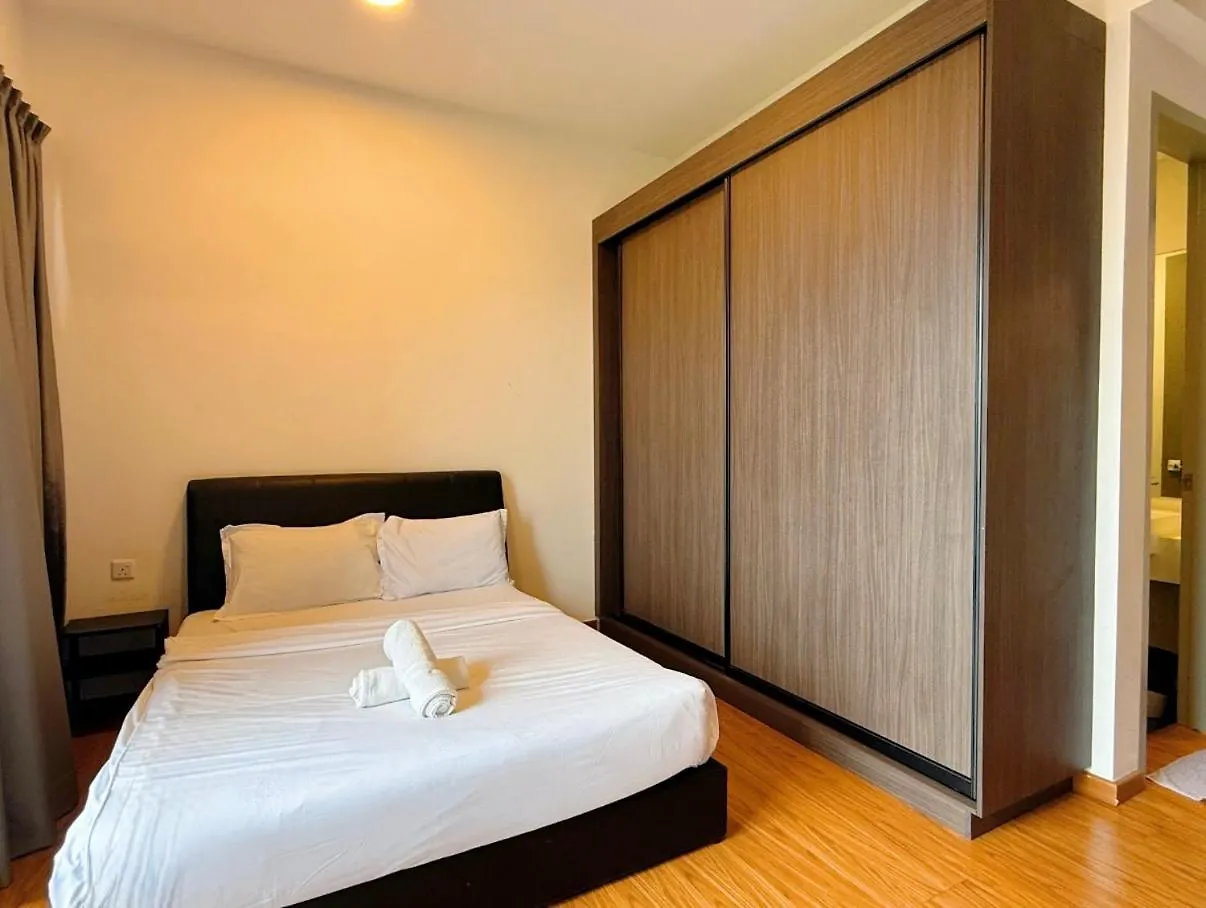 Apartman Beacon Executive Suite - City View - By Iz George Town